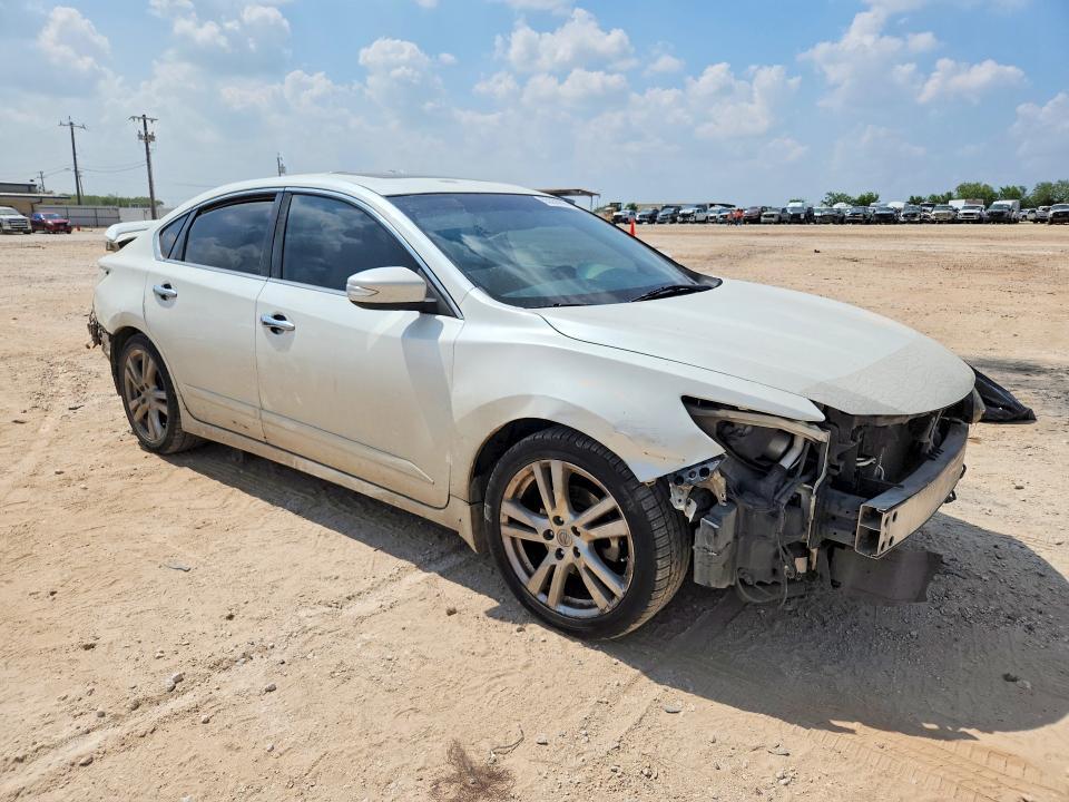 1N4BL3AP9HC130579 2017 NISSAN ALTIMA photo no. 4