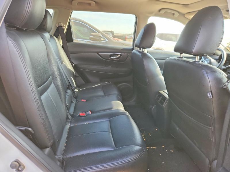 KNMAT2MV7HP524620 2017 NISSAN ROGUE photo no. 10