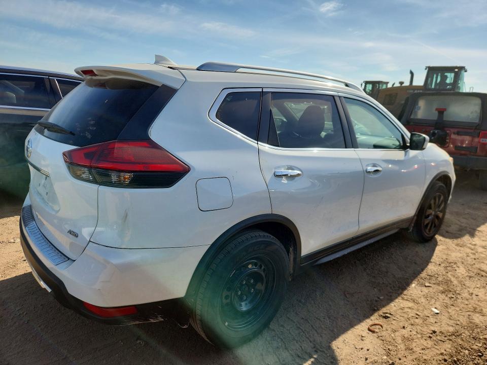 KNMAT2MV7HP524620 2017 NISSAN ROGUE photo no. 3