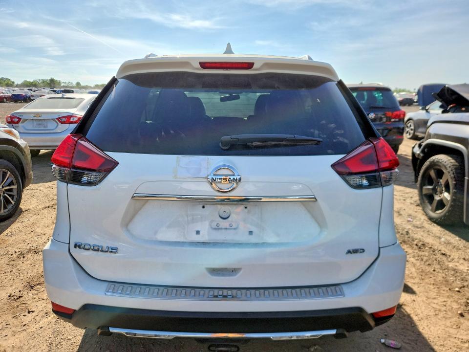 KNMAT2MV7HP524620 2017 NISSAN ROGUE photo no. 6