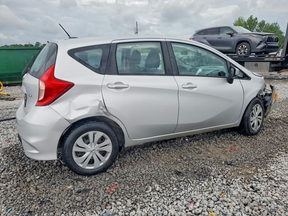 2017 NISSAN VERSA NOTE SV — Фото 3 из 13