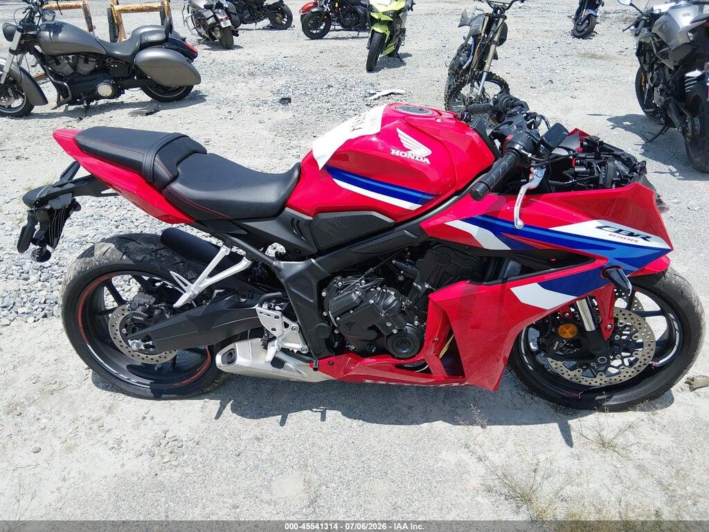 MLHRH155XT5201547 2026 HONDA CBR650 photo no. 12