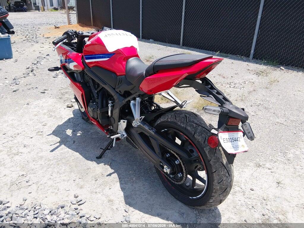 MLHRH155XT5201547 2026 HONDA CBR650 photo no. 3