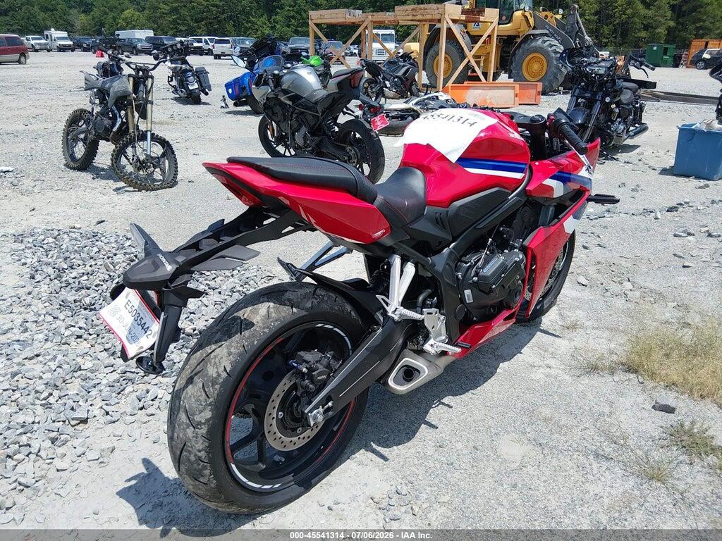 MLHRH155XT5201547 2026 HONDA CBR650 photo no. 4