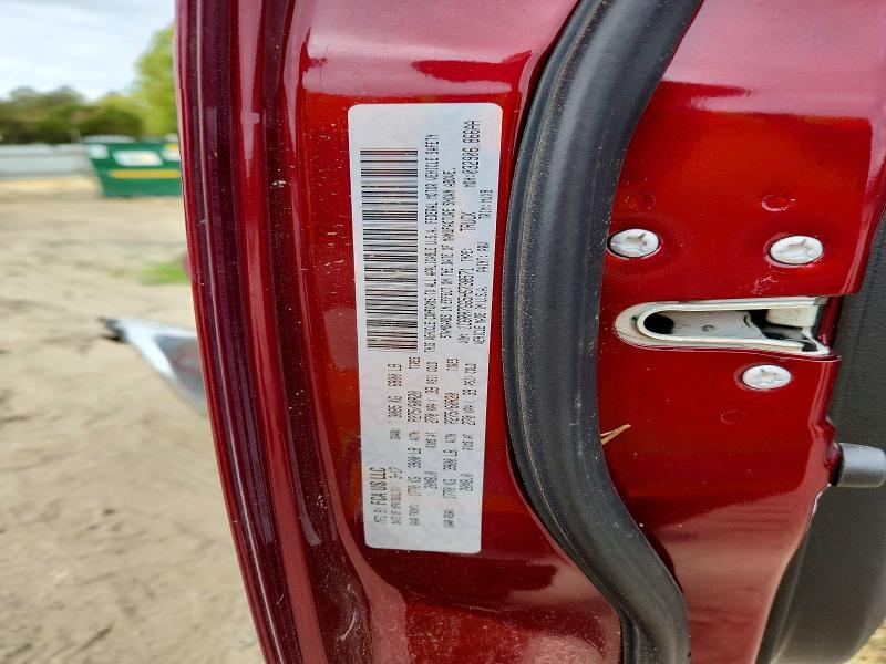 2017 RAM 1500 SLT — Фото 12 из 12