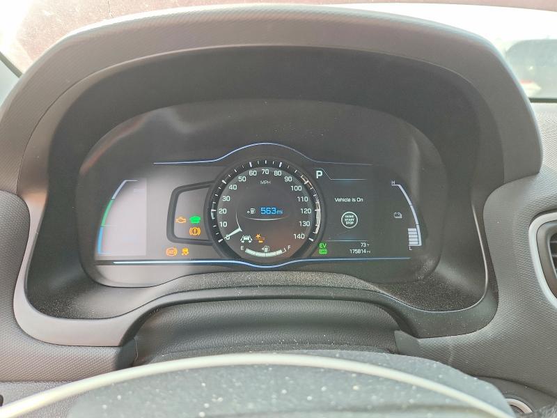 2019 HYUNDAI IONIQ SEL — Фото 9 из 12
