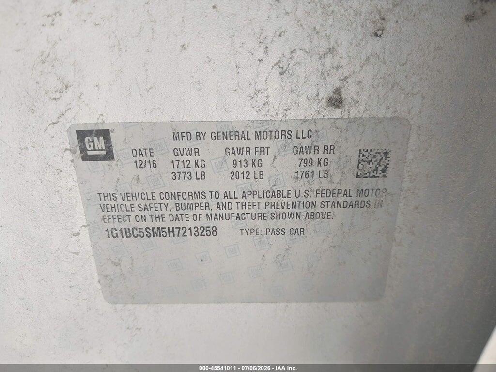 1G1BC5SM5H7213258 2017 CHEVROLET CRUZE photo no. 9