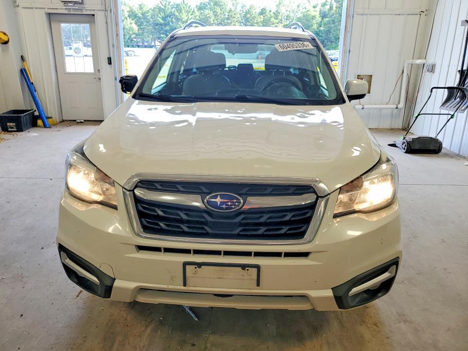JF2SJAJC7HH527679 2017 SUBARU FORESTER photo no. 5