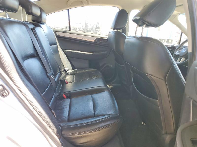 4S3BNAB6XH3047886 2017 SUBARU LEGACY photo no. 10