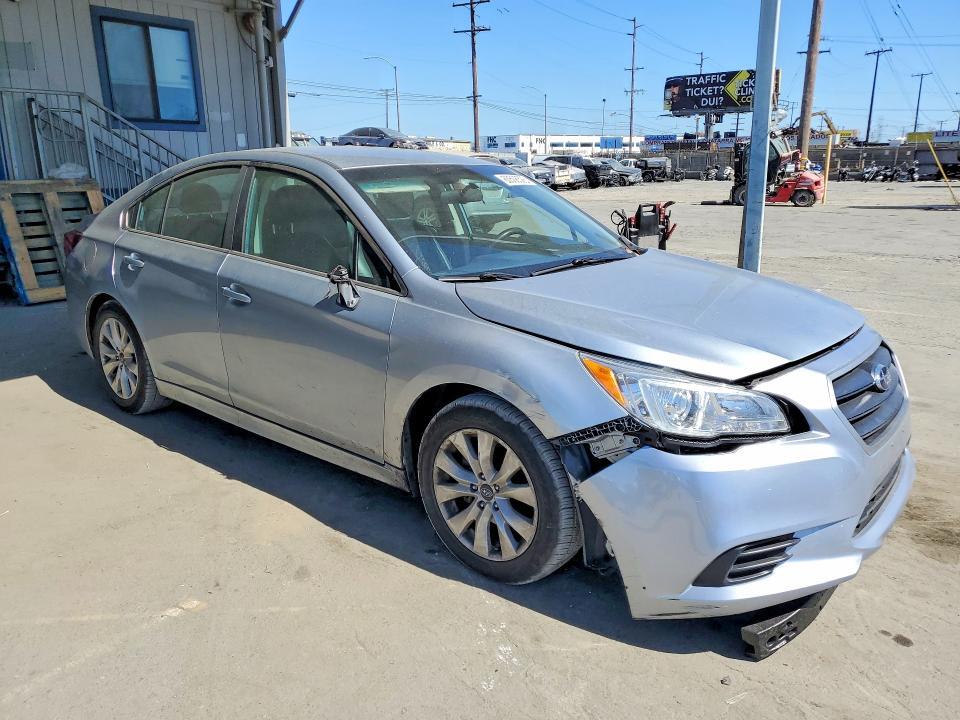 4S3BNAB6XH3047886 2017 SUBARU LEGACY photo no. 4