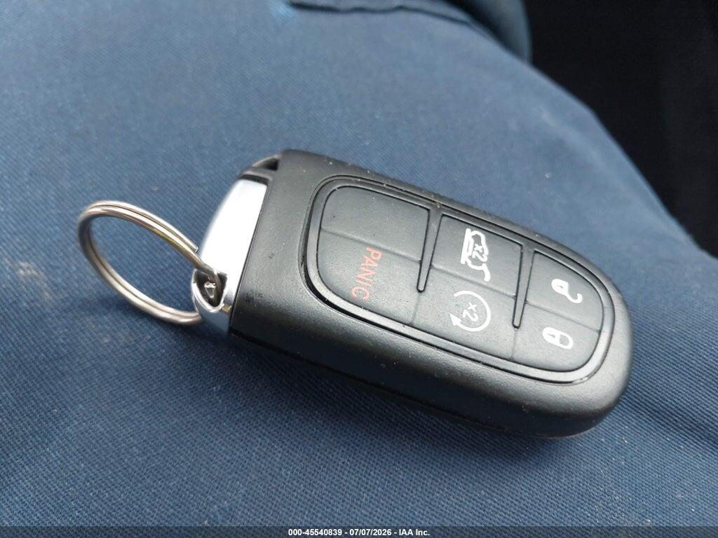 1C4PJMDN3LD557670 2020 JEEP CHEROKEE photo no. 11