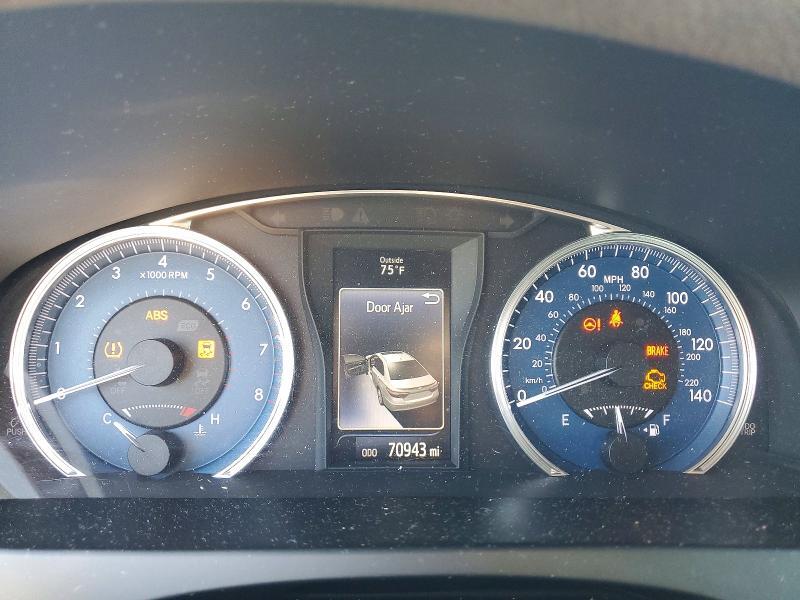 4T1BF1FK3HU372289 2017 TOYOTA CAMRY photo no. 9
