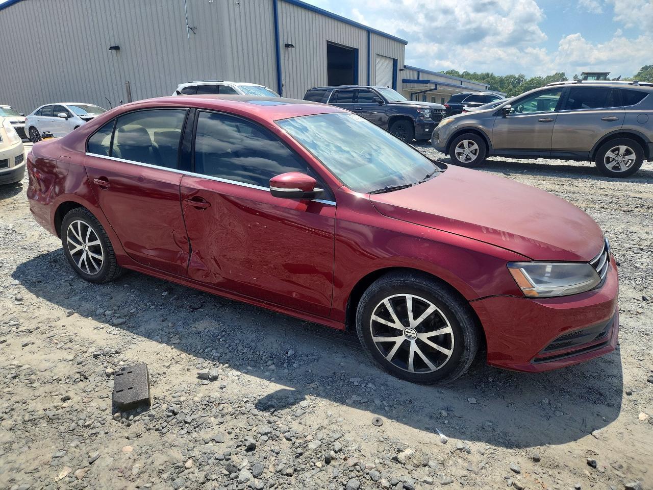 2017 VOLKSWAGEN JETTA SE — Фото 4 из 12