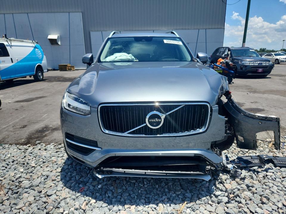 2017 VOLVO XC90 T6 — Фото 5 из 14