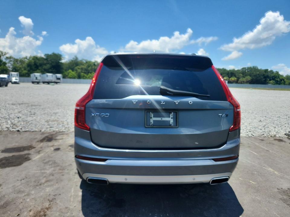 2017 VOLVO XC90 T6 — Фото 6 из 14