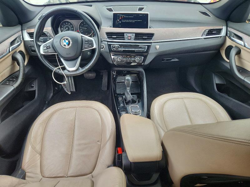 2016 BMW X1 XDRIVE28I — Фото 8 из 13