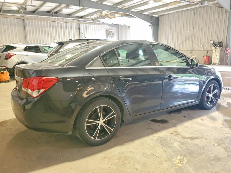 2016 CHEVROLET CRUZE LIMITED LT — Фото 3 из 12