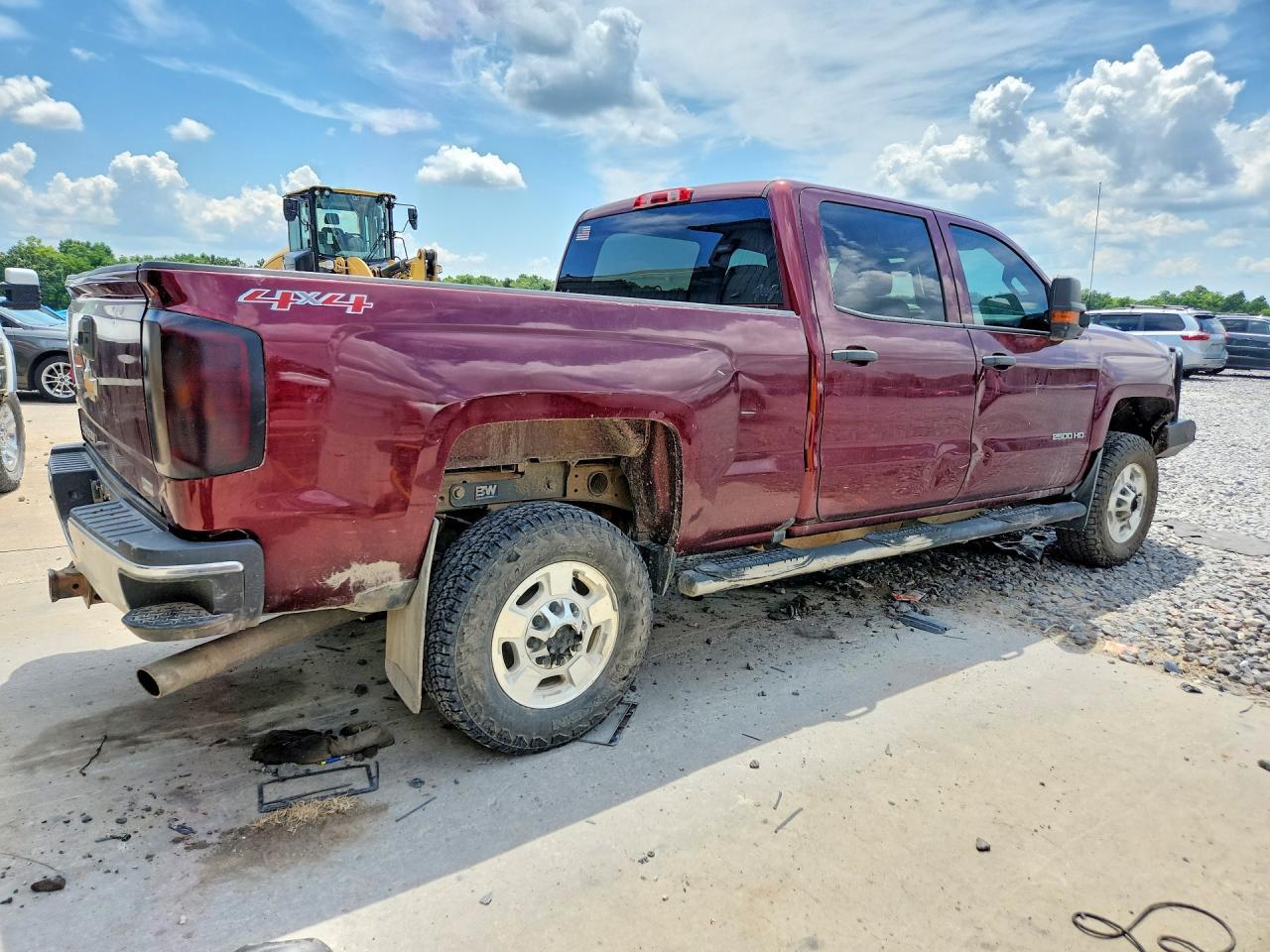 2016 CHEVROLET SILVERADO K2500 HEAVY DUTY — Фото 3 из 12