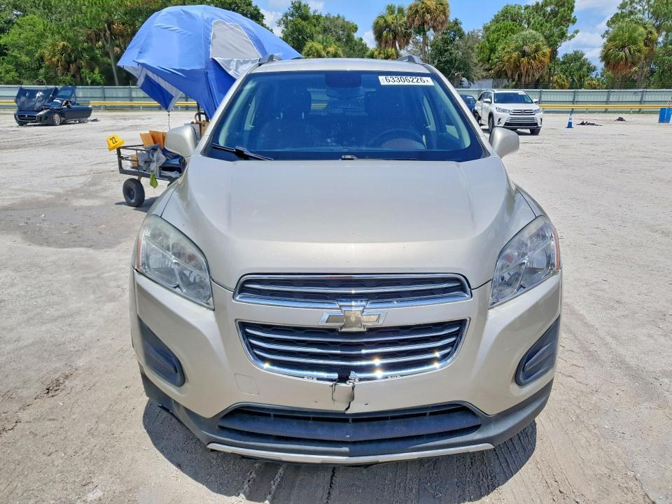 2016 CHEVROLET TRAX 1LT — Фото 5 из 12