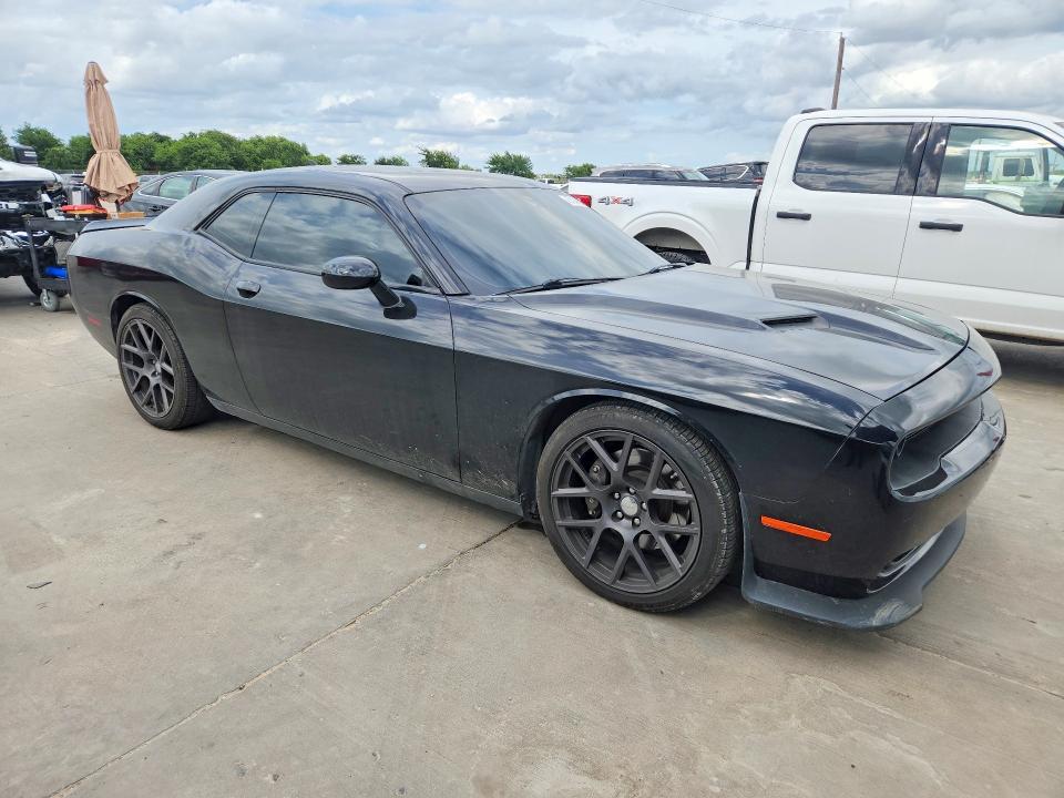 2C3CDZFJXGH131422 2016 DODGE CHALLENGER photo no. 4