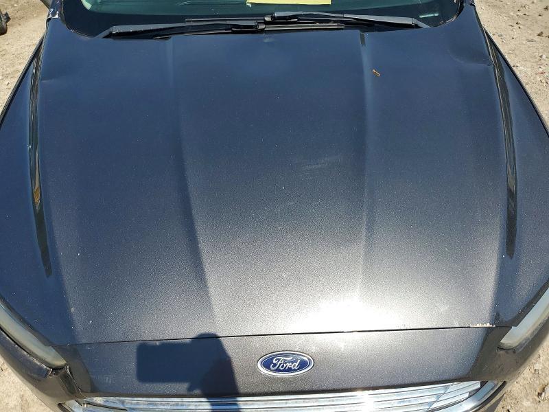 2016 FORD FUSION SE PHEV — Фото 11 из 12