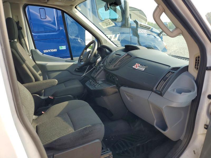 2016 FORD TRANSIT T-350 HD — Фото 5 из 10