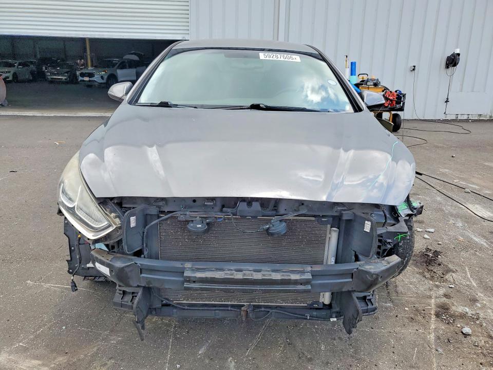 2019 HYUNDAI SONATA SEL — Фото 5 из 13