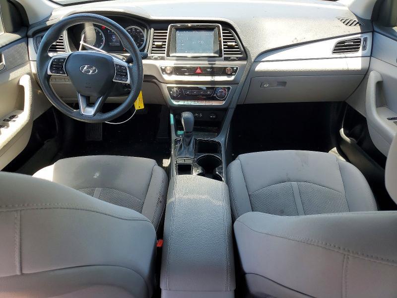2019 HYUNDAI SONATA SE — Фото 8 из 12