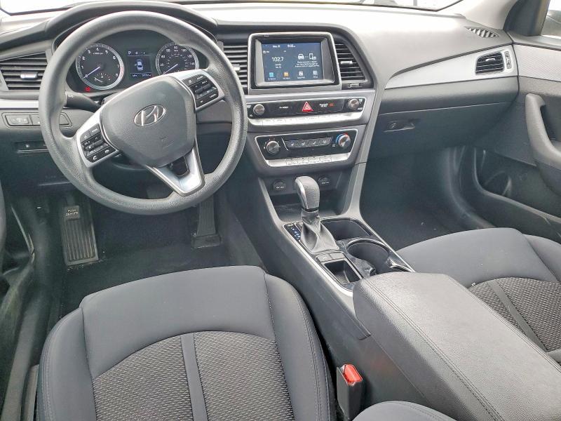 2019 HYUNDAI SONATA SE — Фото 8 из 12