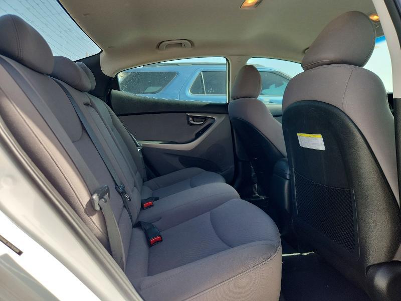 2016 HYUNDAI ELANTRA SE — Фото 10 из 12