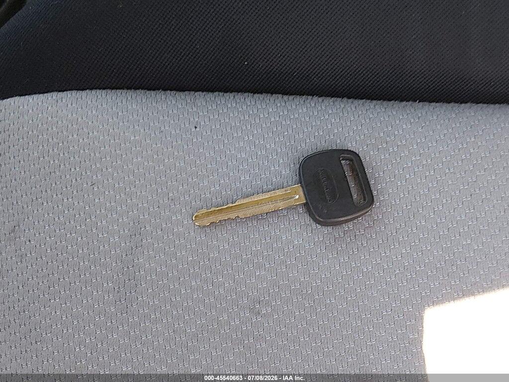 JTDJTUD39DD545796 2013 TOYOTA YARIS photo no. 11