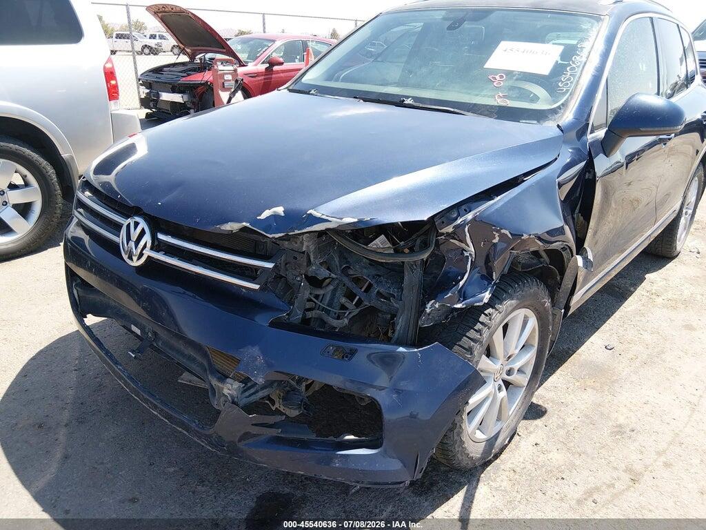 WVGEF9BP6DD009055 2013 VOLKSWAGEN TOUAREG photo no. 6
