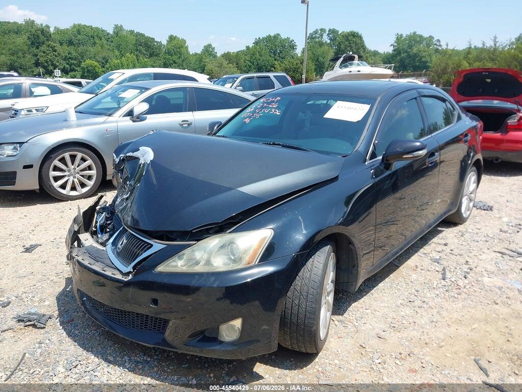 JTHCF5C26A5037515 2010 LEXUS IS 250 photo no. 2