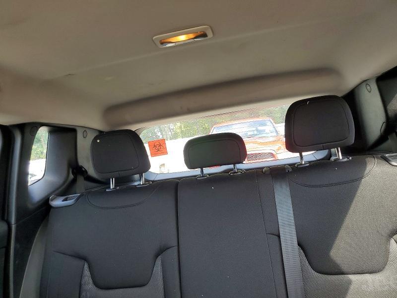 2016 JEEP RENEGADE SPORT — Фото 10 из 13