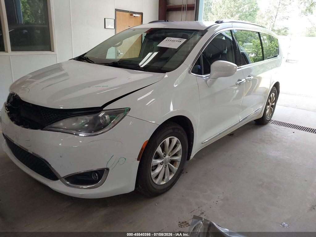 2C4RC1BG9KR685364 2019 CHRYSLER PACIFICA photo no. 2