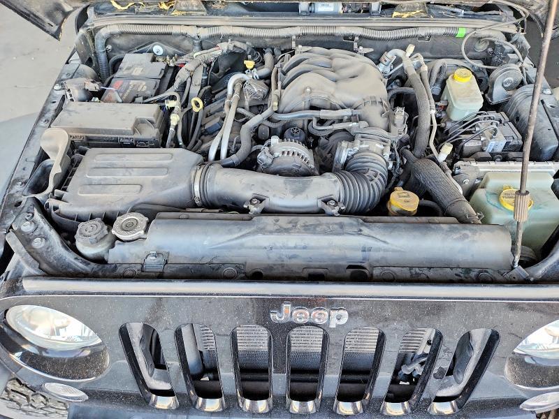 2016 JEEP WRANGLER UNLIMITED SPORT — Фото 12 из 13