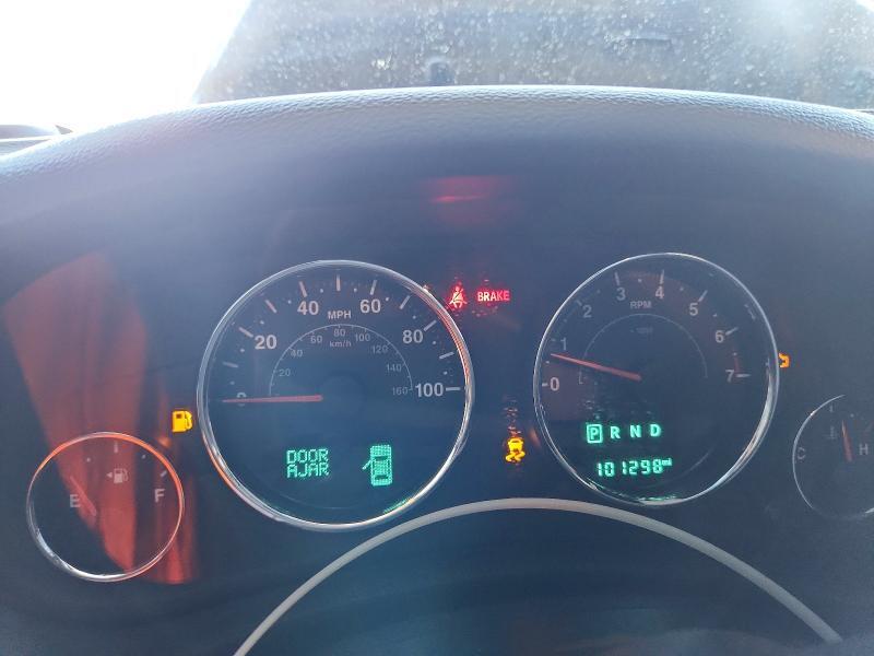 2016 JEEP WRANGLER UNLIMITED SPORT — Фото 9 из 13
