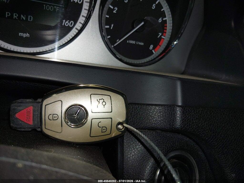 WDDGF5EB1BA522630 2011 MERCEDES-BENZ C 300 photo no. 11