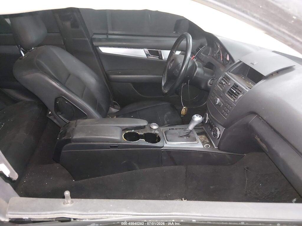 WDDGF5EB1BA522630 2011 MERCEDES-BENZ C 300 photo no. 5