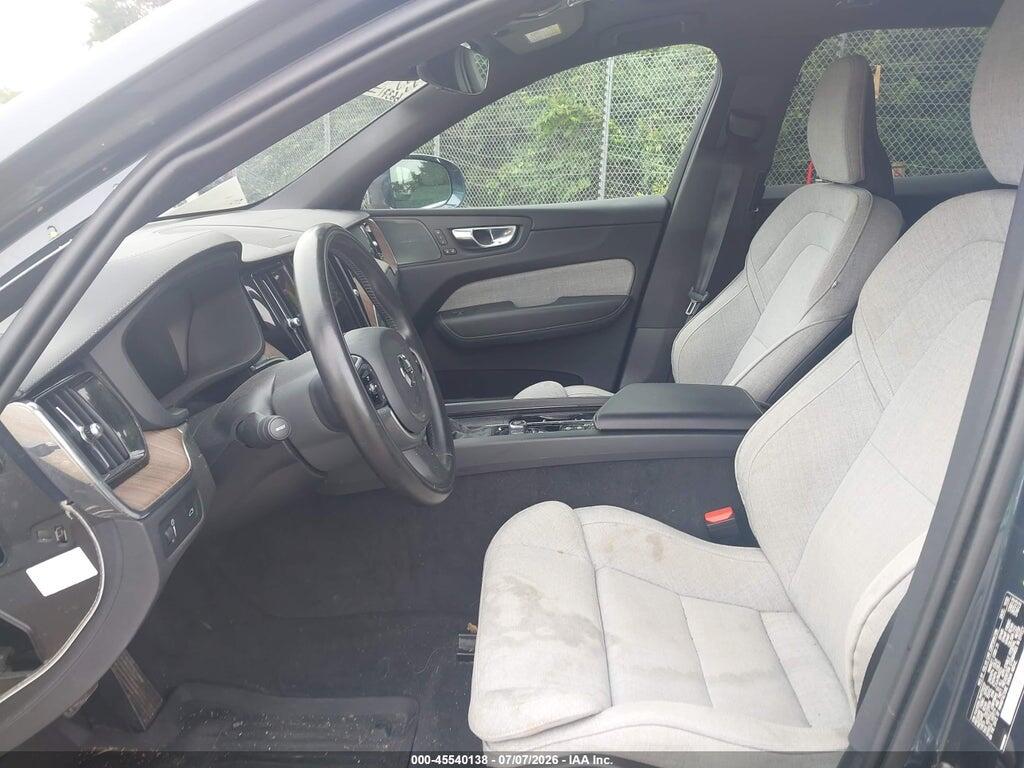 YV4102RL7M1770237 2021 VOLVO XC60 photo no. 5