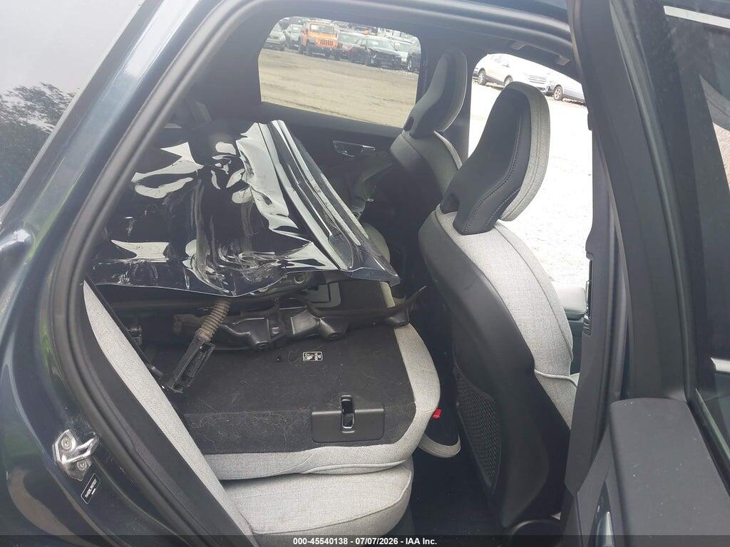 YV4102RL7M1770237 2021 VOLVO XC60 photo no. 8