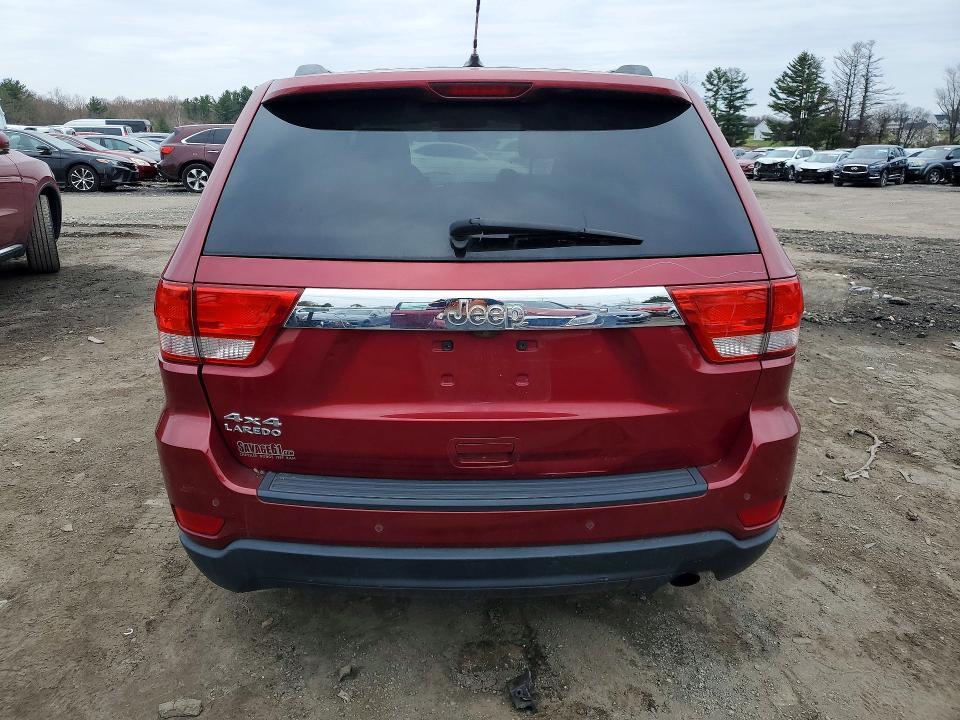2013 JEEP GRAND CHEROKEE LAREDO — Фото 6 из 13