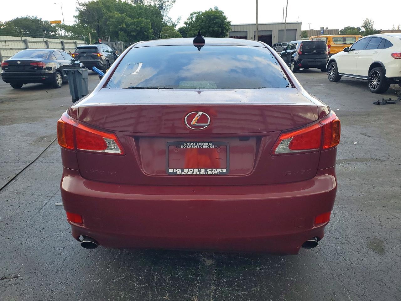 2010 LEXUS IS 250 — Фото 6 из 13