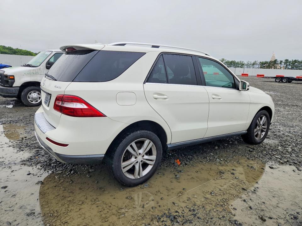 2013 MERCEDES-BENZ ML 350 4MATIC — Фото 3 из 12