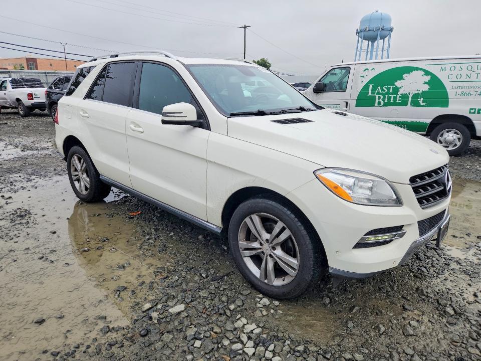 2013 MERCEDES-BENZ ML 350 4MATIC — Фото 4 из 12
