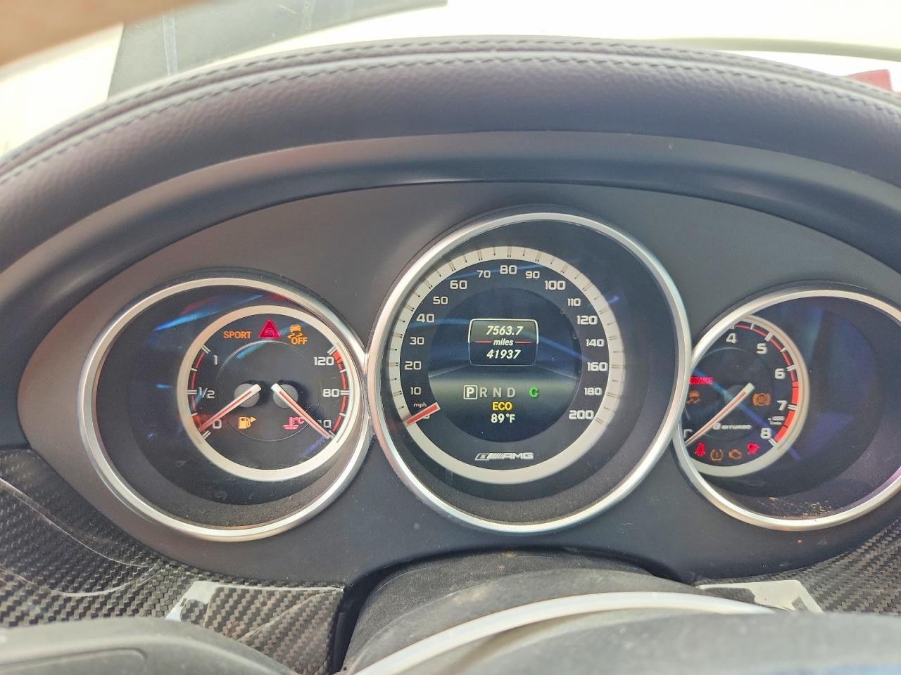 2014 MERCEDES-BENZ CLS 63 AMG S-MODEL — Фото 9 из 12