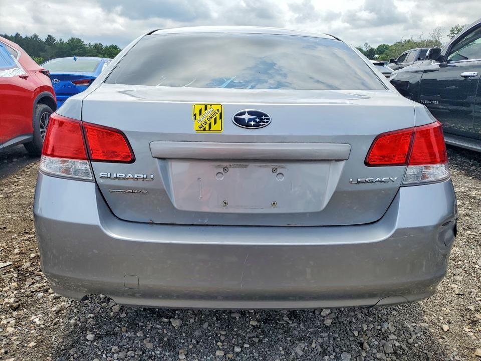 2010 SUBARU LEGACY 2.5I PREMIUM — Фото 6 из 13