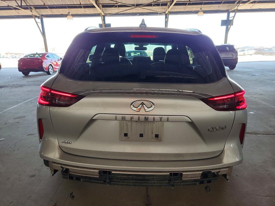 2019 INFINITI QX50 ESSENTIAL — Фото 6 из 13