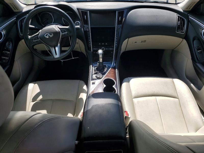 2019 INFINITI Q50 3.0T LUXE — Фото 8 из 12