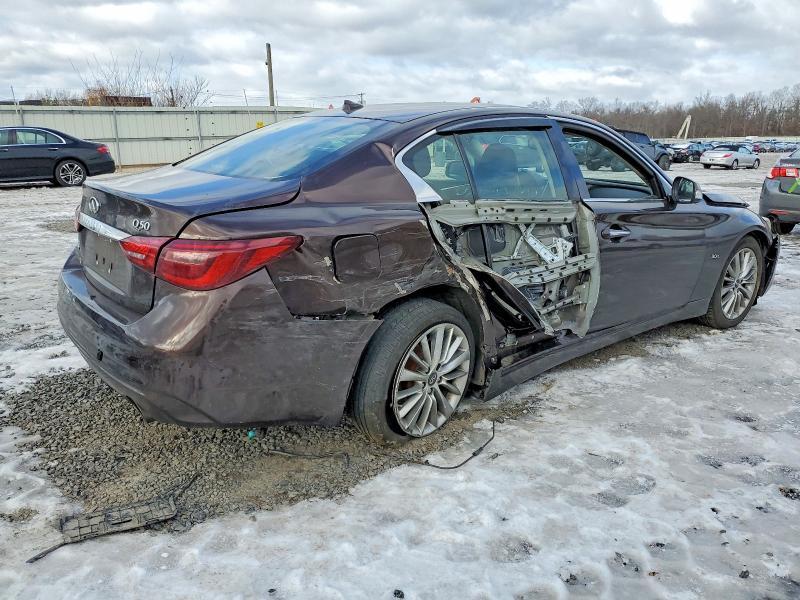 2019 INFINITI Q50 LUXE — Фото 3 из 12